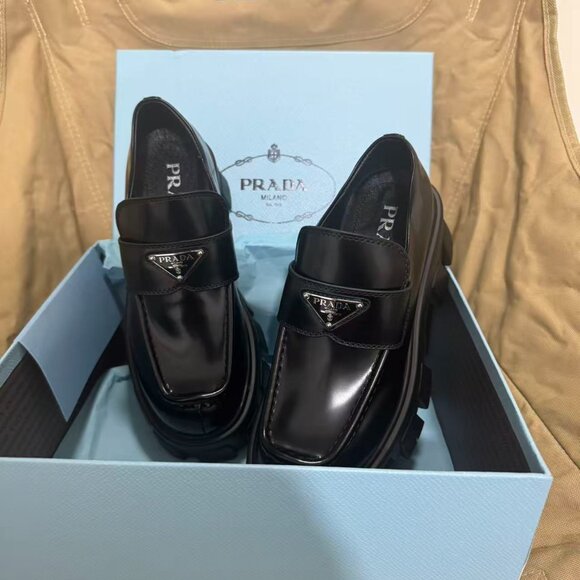 Prada Women Loafers - Picture 5 of 5